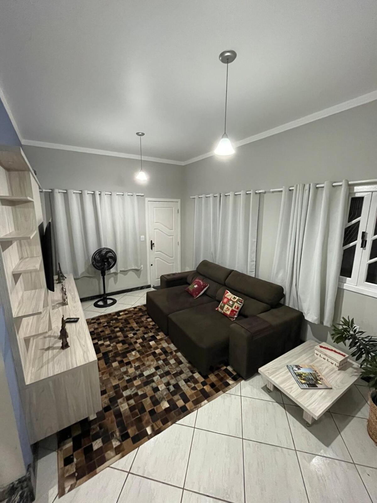 Casa Com Piscina 12 Pessoas *